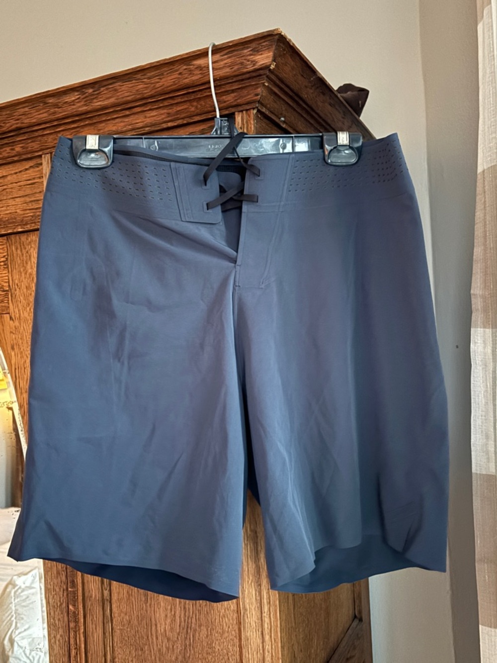 lululemon athletica Men's Deep Navy Board Shorts